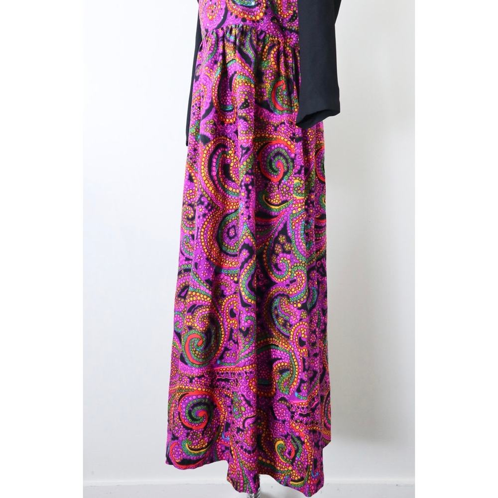 Vintage 1970 Paisley Print Scoop Neck Maxi Dress Rhinestone Disco Hippie - Picture 7 of 13